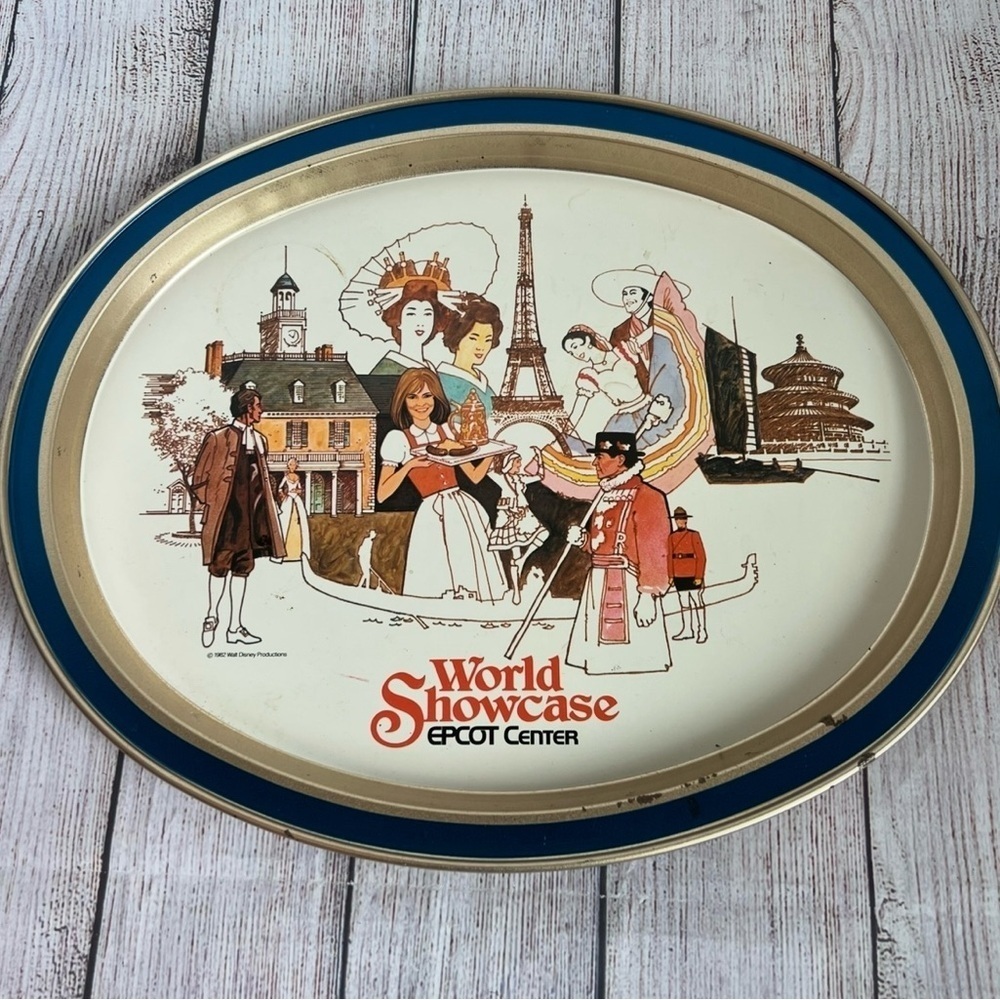 1982 Walt Disney World Showcase EPCOT Center Metal Souvenir Tray WDW